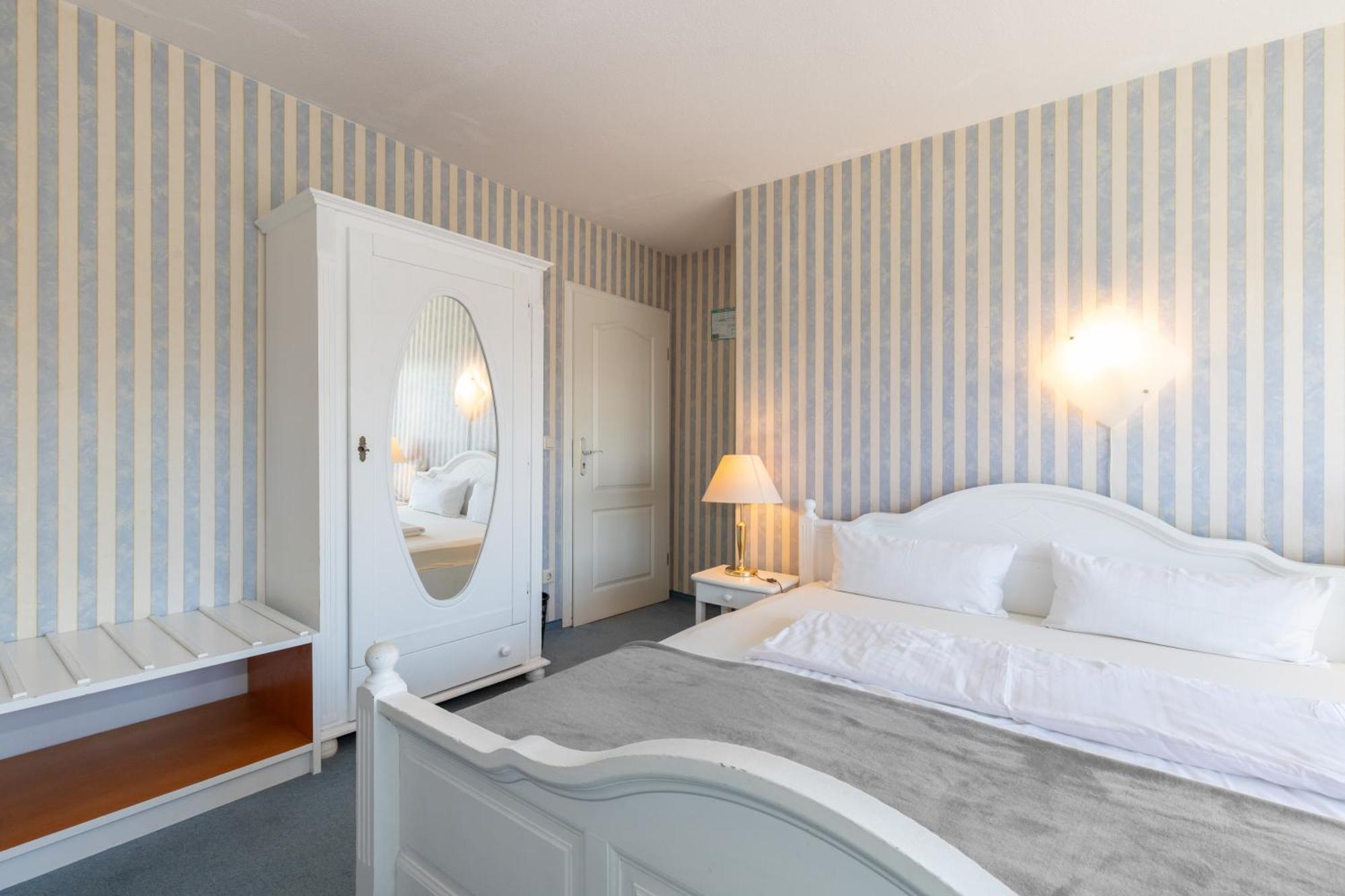 Hotel Klaus Störtebeker Ralswiek Kültér fotó